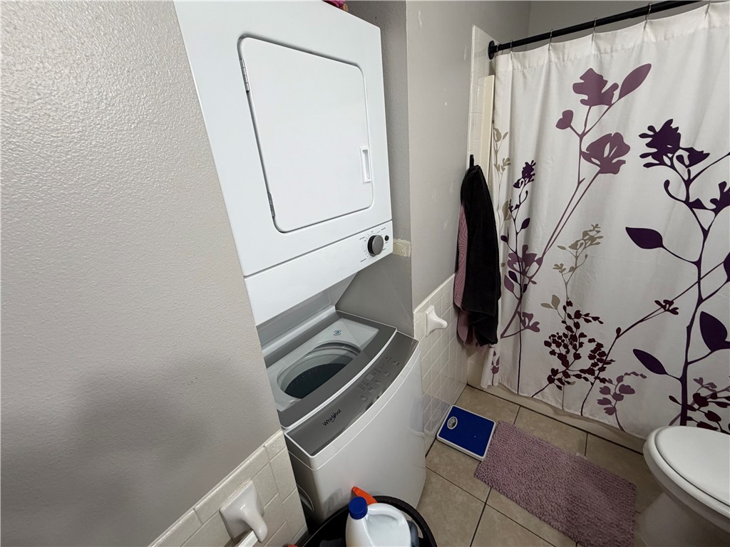 26-19-30-ROGERS - Residential Lease