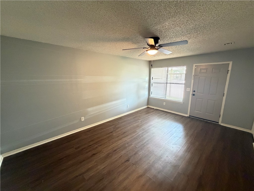 26-19-30-ROGERS - Residential Lease