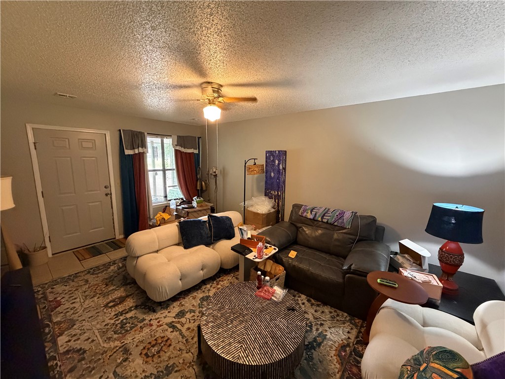 26-19-30-ROGERS - Residential Lease