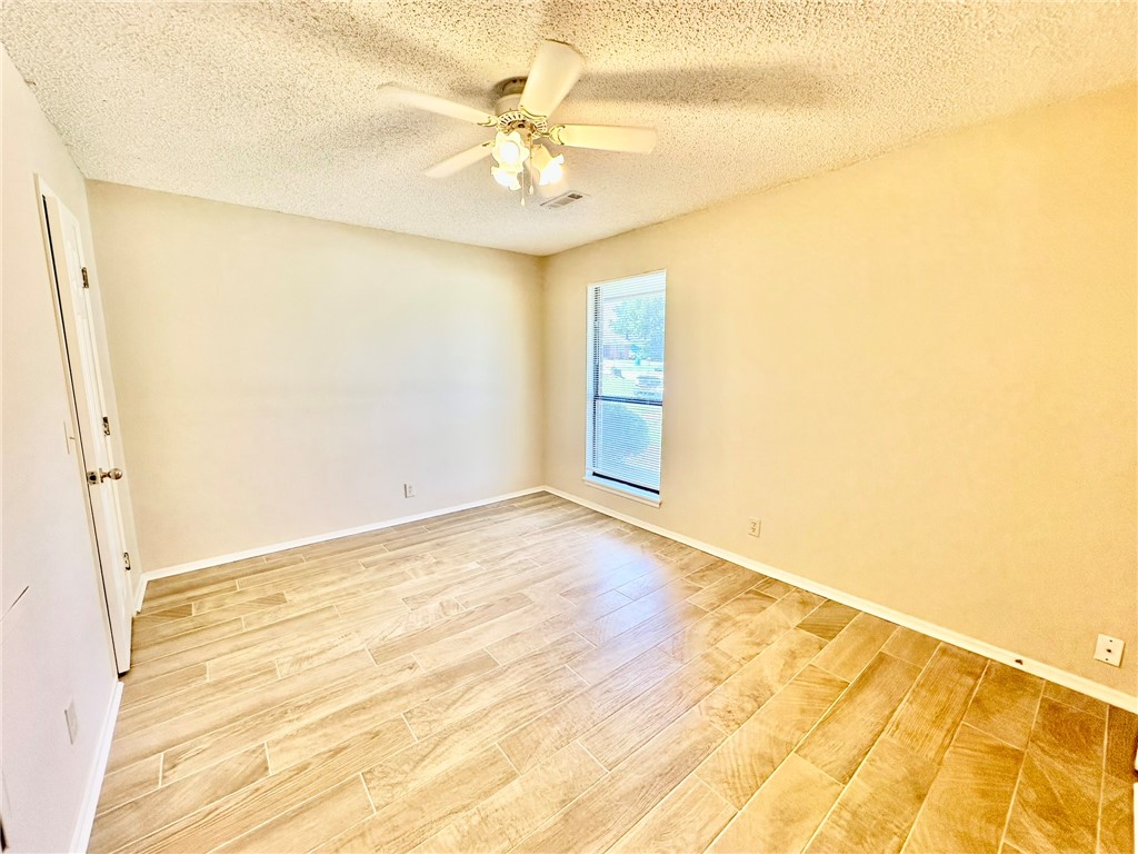 CENTENNIAL ACRES - Residential Lease