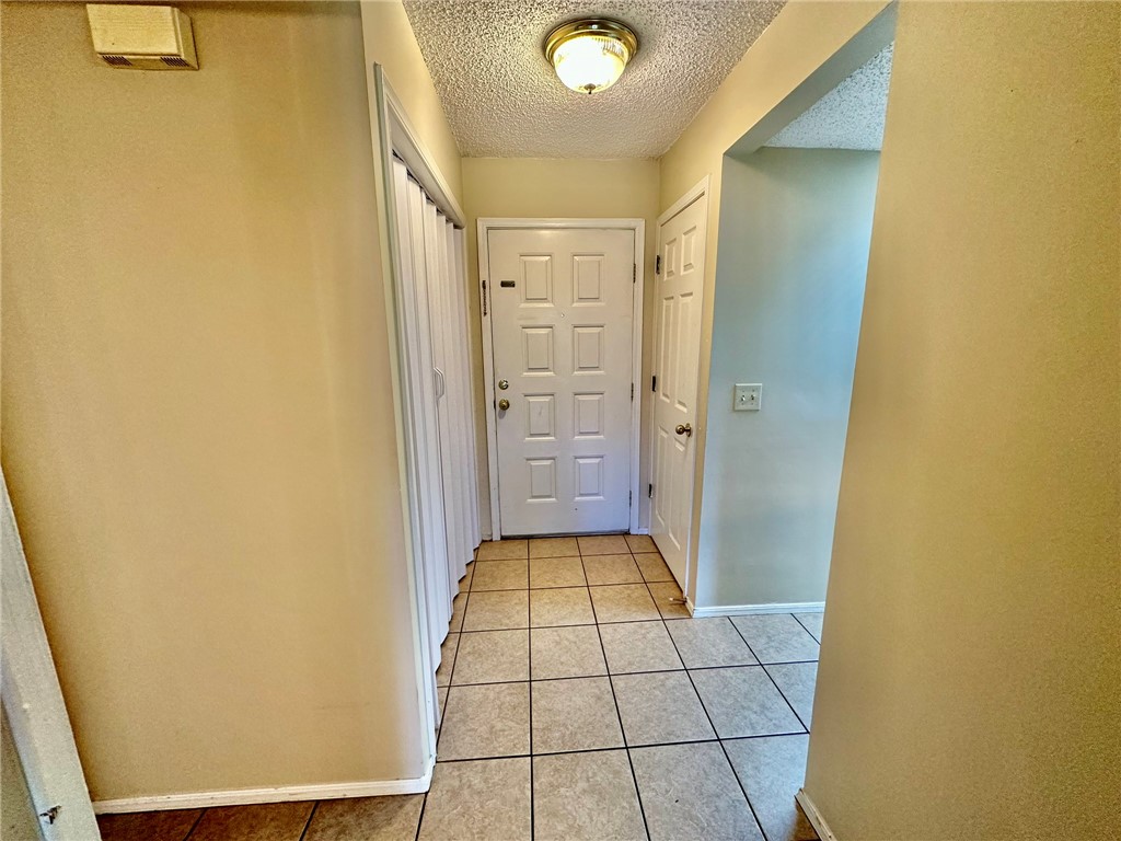 CENTENNIAL ACRES - Residential Lease