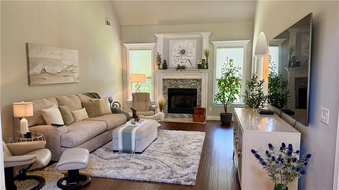 Stoney Creek Place Sub Rogers - Residential