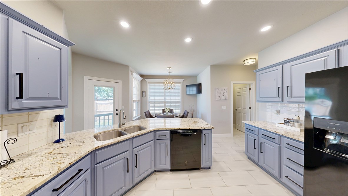 Stoney Creek Place Sub Rogers - Residential