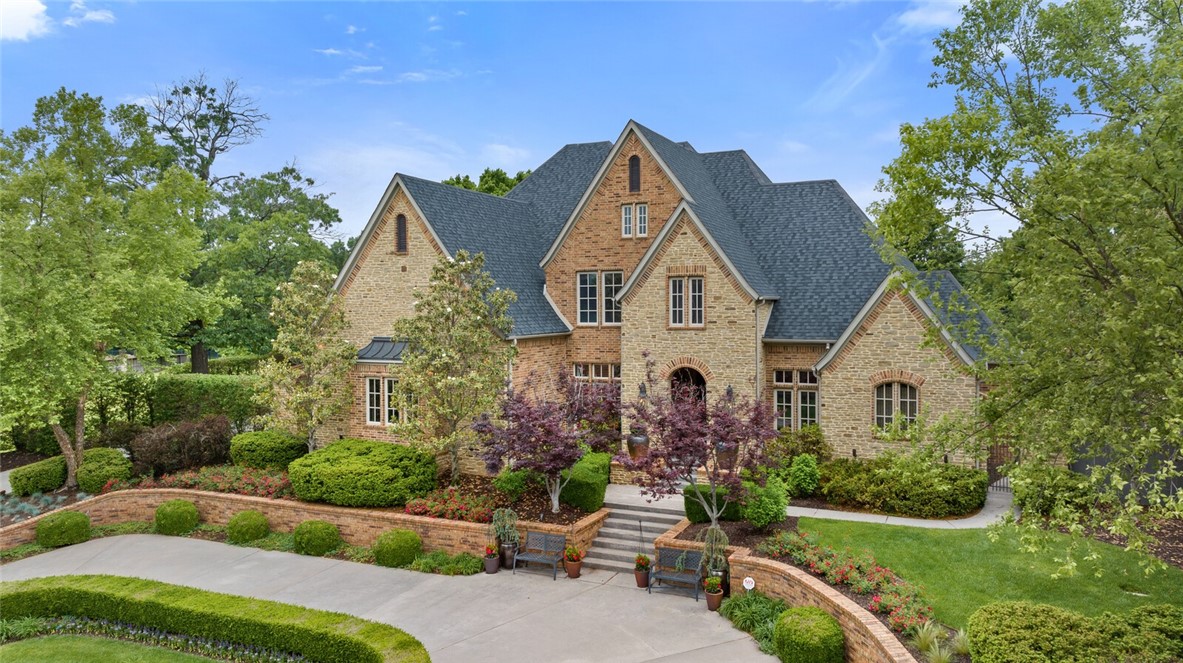 Pinnacle - Residential