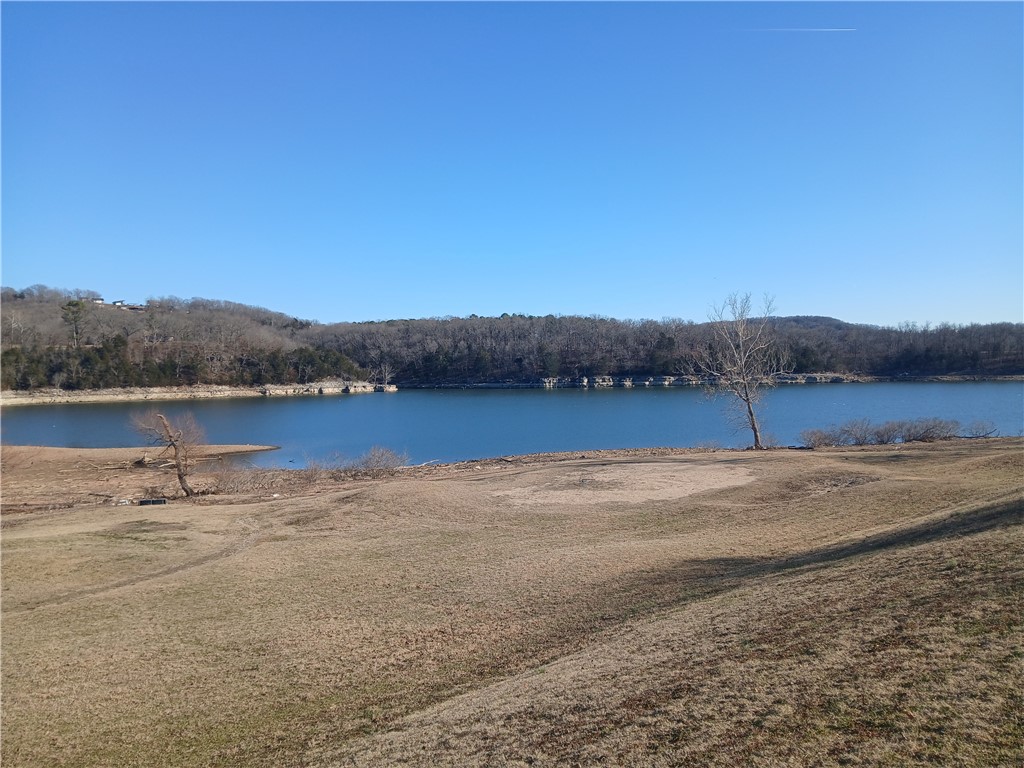 Outdoor Resorts In The Ozarks - Land