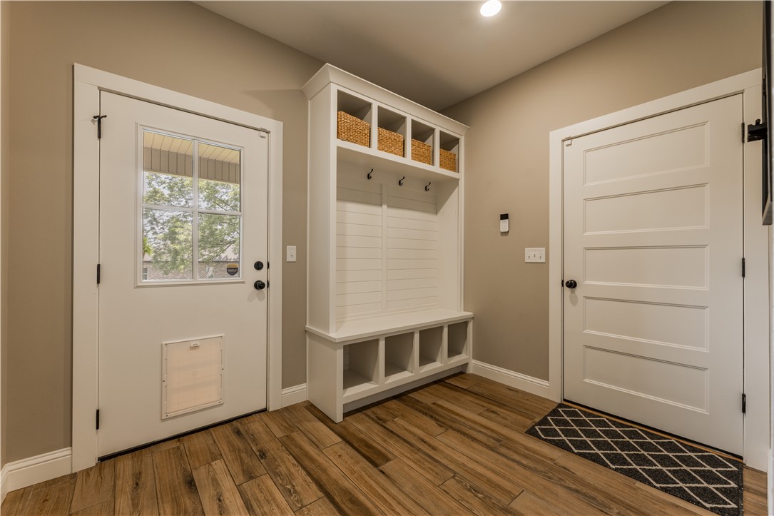 Hunt's Lakeside Estates - Residential
