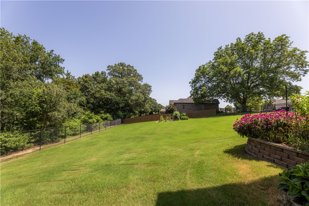 Hunt's Lakeside Estates - Residential