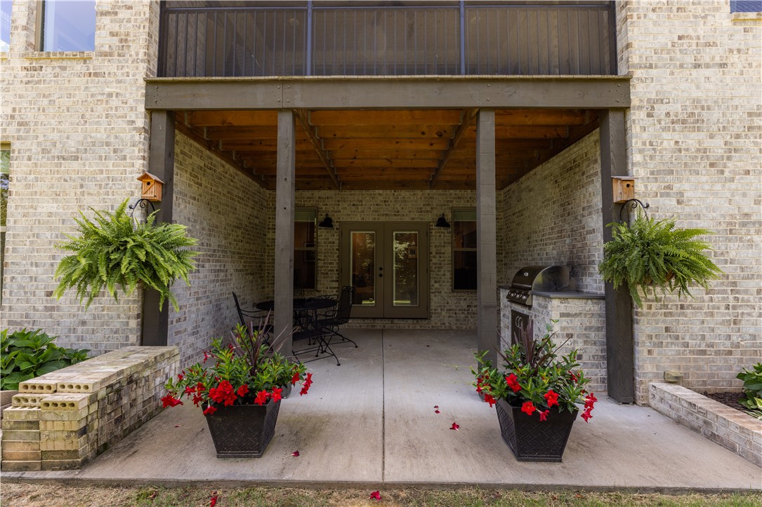 Hunt's Lakeside Estates - Residential