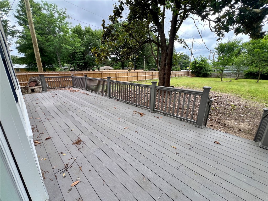 Fayetteville Outlots - Residential Lease
