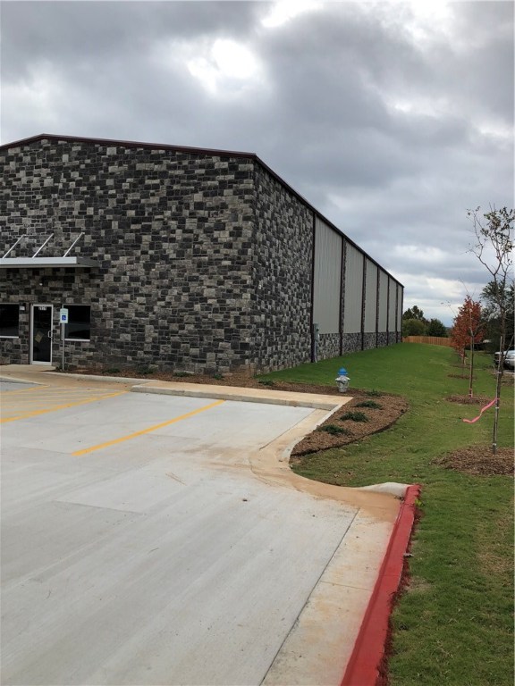 Springdale Outlots - Commercial Lease