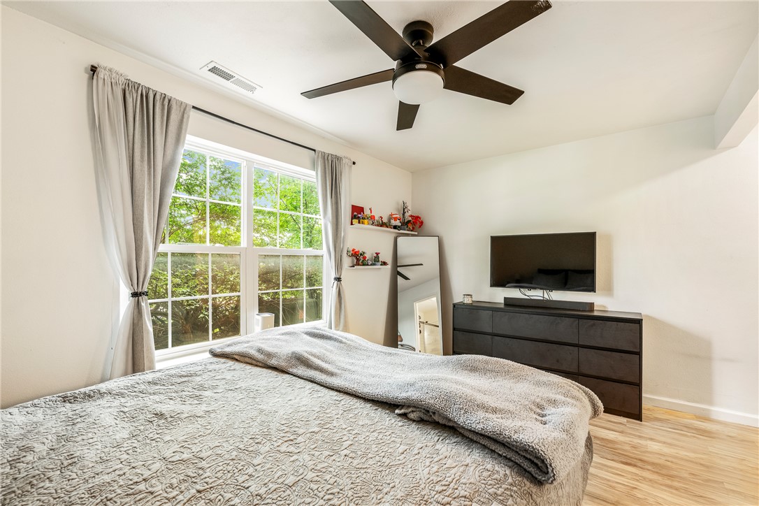 Bradford Place Condo Hpr - Residential