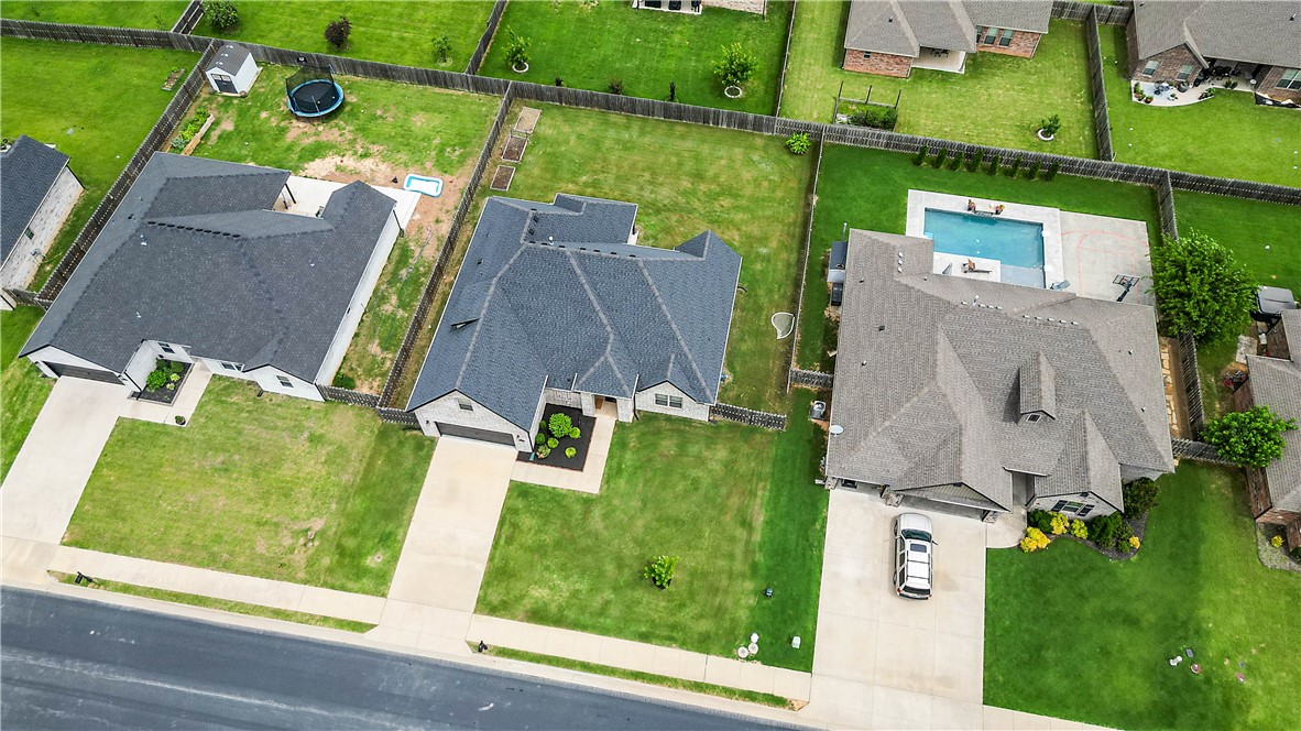 Quail Hollow Ph Iii Centerton - Residential