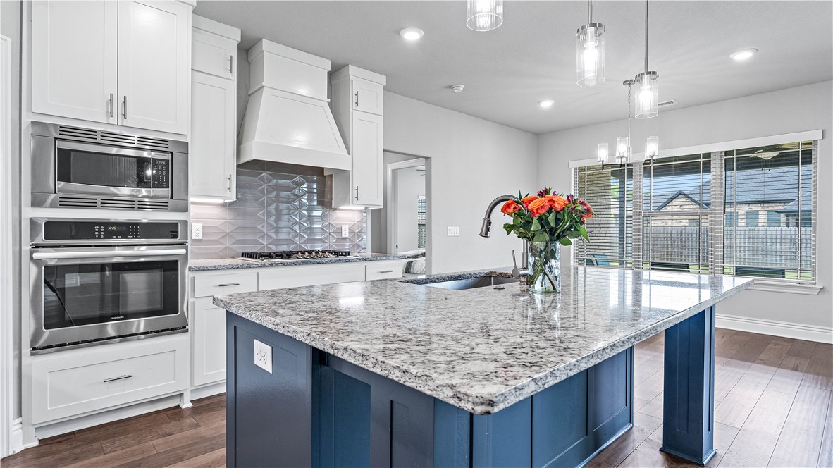 Quail Hollow Ph Iii Centerton - Residential