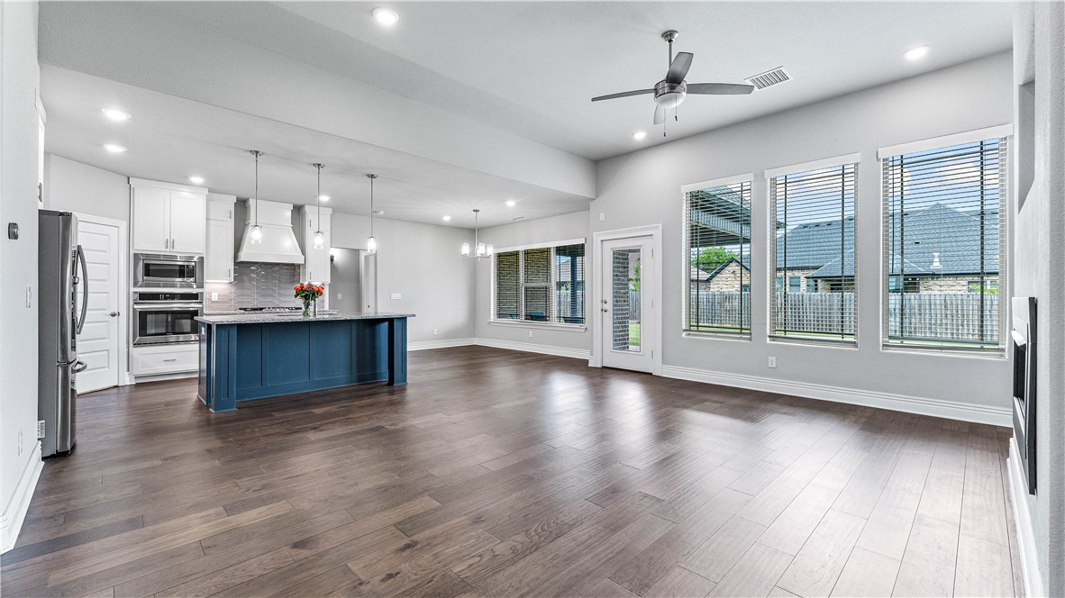 Quail Hollow Ph Iii Centerton - Residential