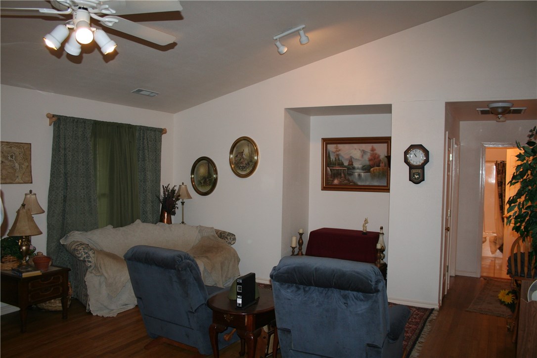 Springdale Outlots - Residential