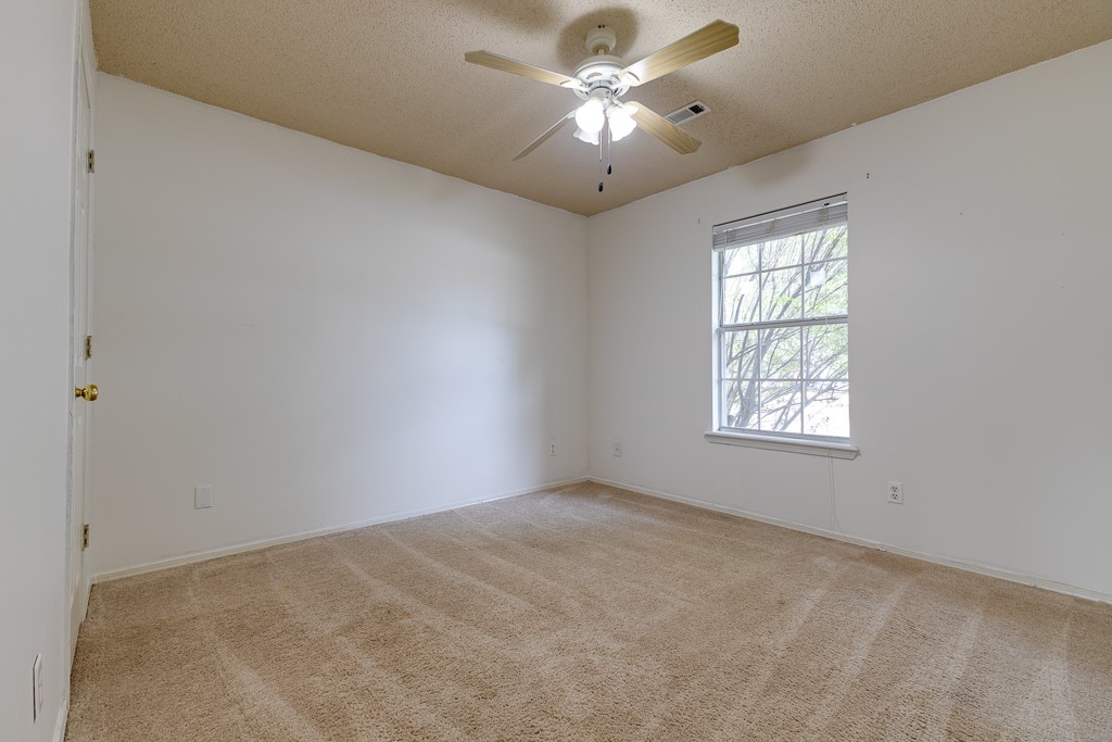 Walnut Park Add Ph Ii - Residential Lease