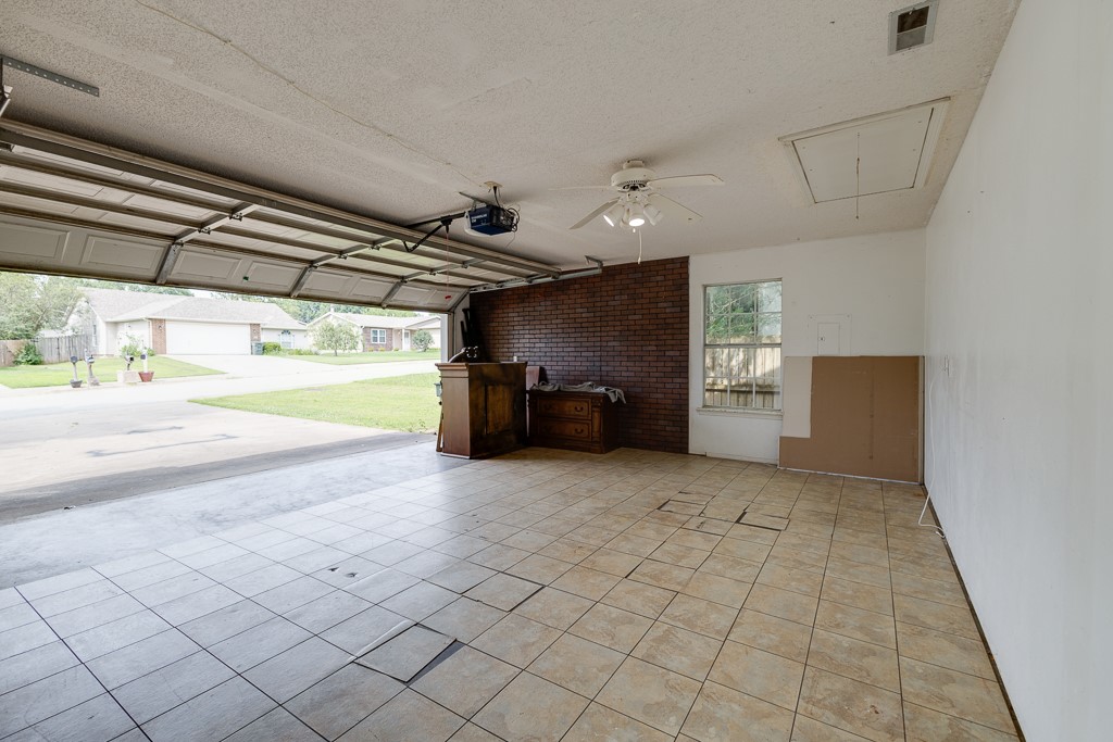 Walnut Park Add Ph Ii - Residential Lease