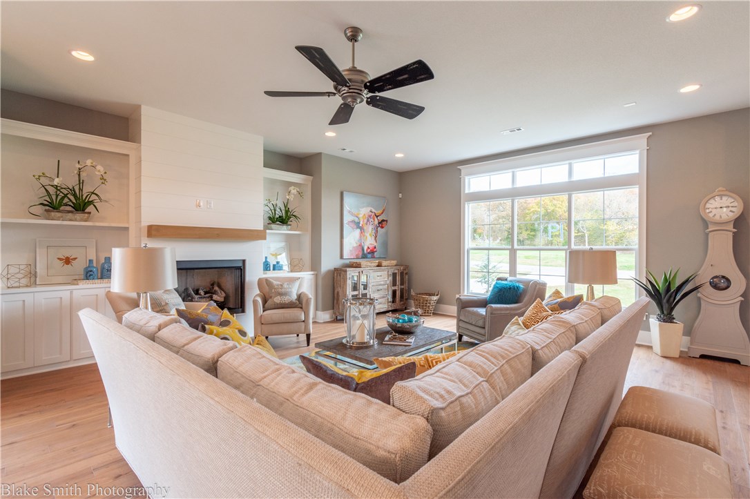 Knolls - Residential