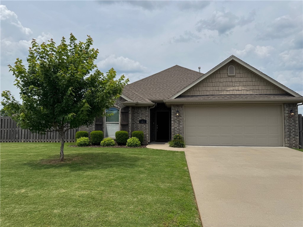 Discover a rare investment opportunity in one of Northwest Arkansas’ fastest-growing areas! This
exclusive package includes four well-maintained residential homes located in Centerton, AR 72719. Each home features 3 bedrooms and 2 bathrooms with spacious floor plans containing 1,445 square feet. With all four properties fully developed and income-producing, this is an ideal portfolio addition for investors.