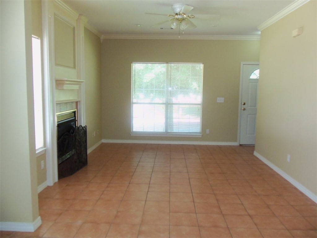Heritage Village Ph I - Residential Lease
