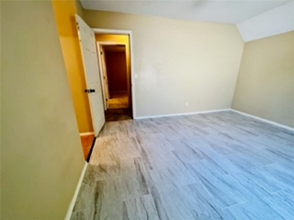 Heritage Village Ph I - Residential Lease