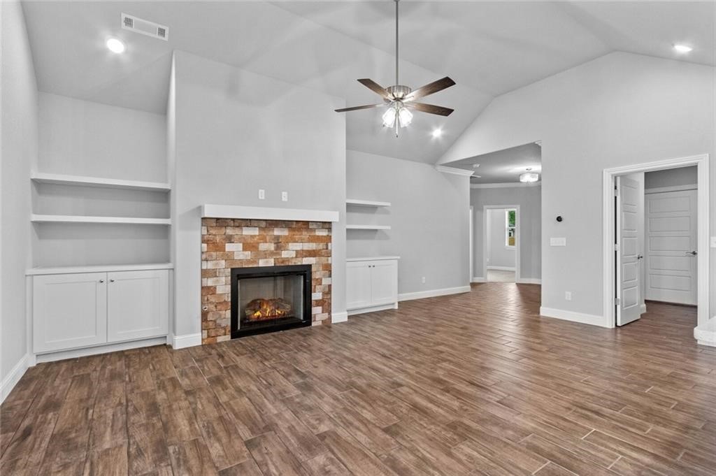 Brookside Estates - Residential Lease