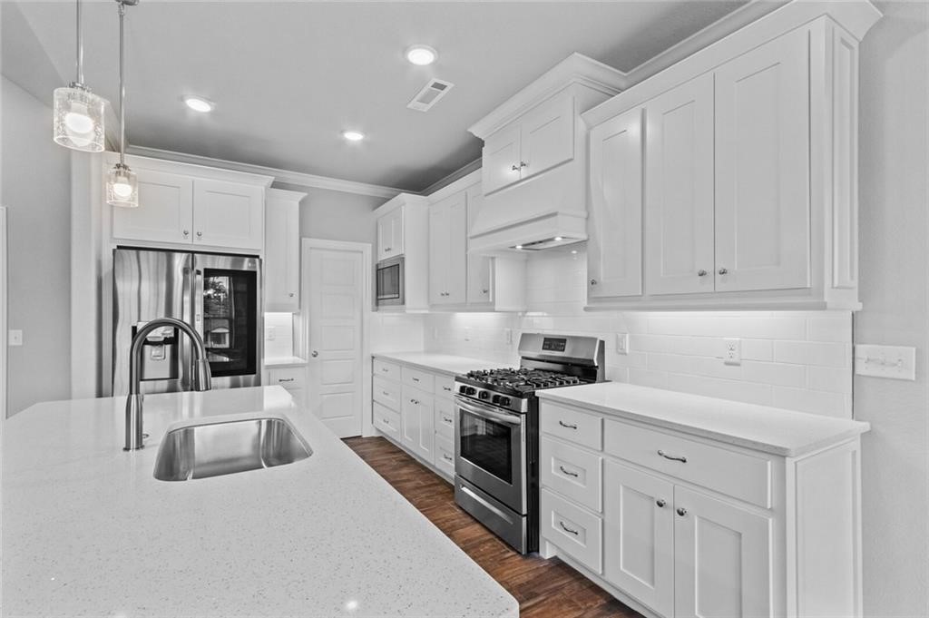 Brookside Estates - Residential Lease