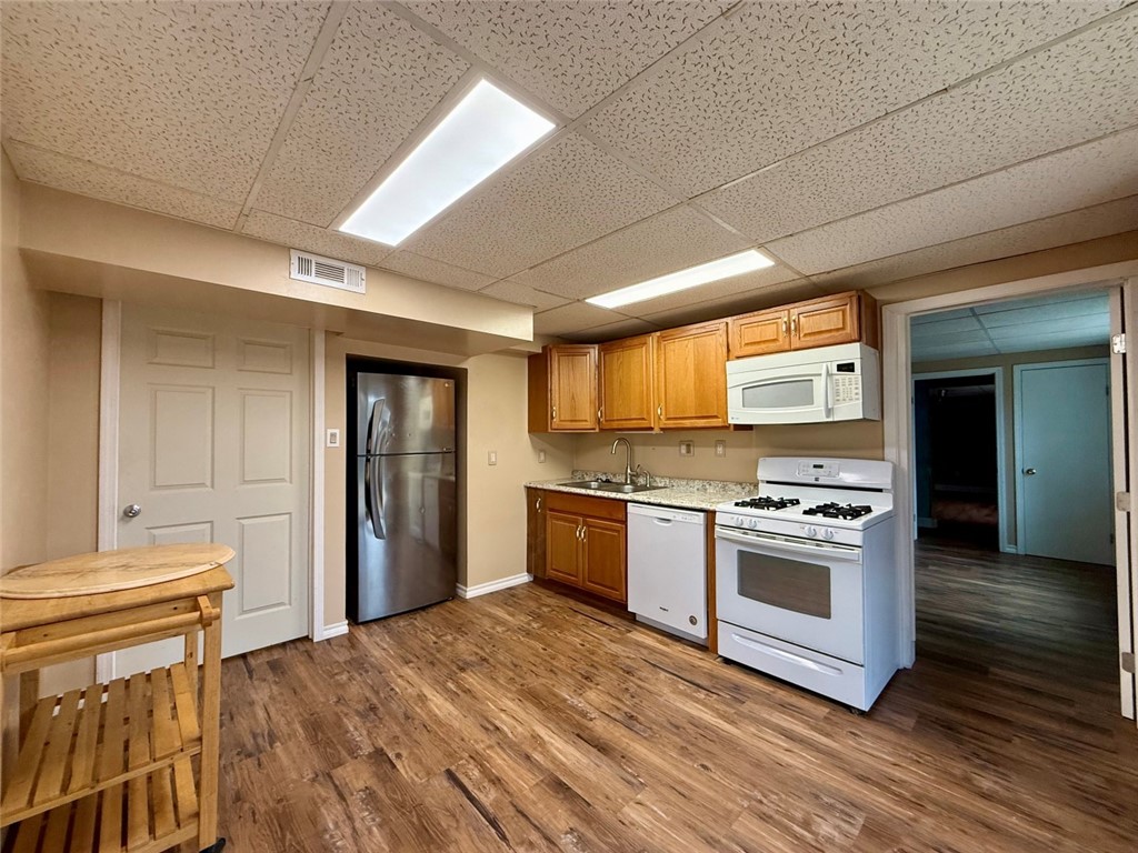 Robinwood Ii - Residential Lease