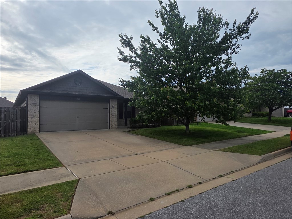 Ideally situated for lifestyle and convenience. This 3 bed, 2 bath home offers seamless access to the Railyard Loop trail for walking, running, and biking, while keeping you just minutes from the vibrant dining, shopping, and community events of downtown.