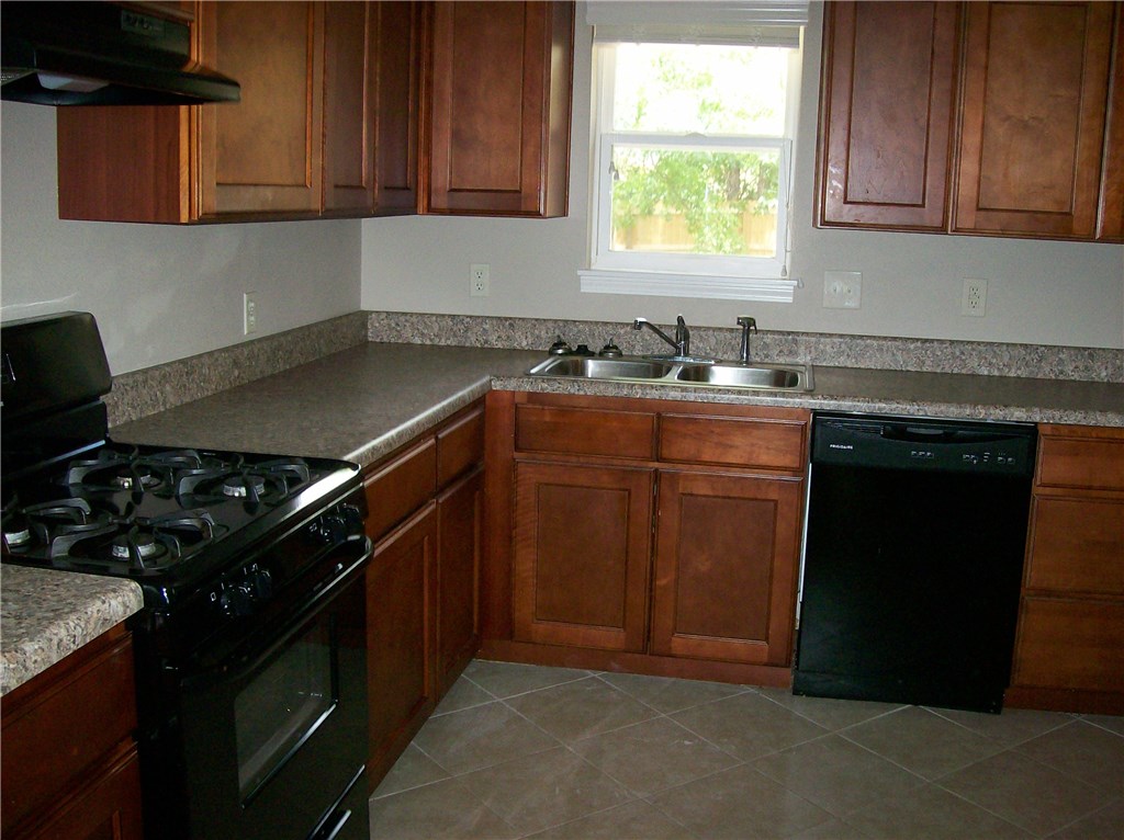 C E Elliff Sub Siloam Spgs - Residential