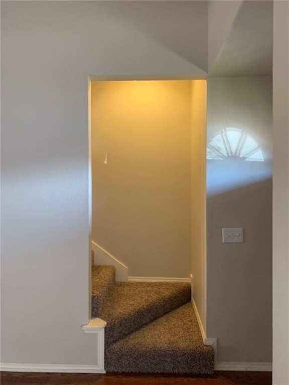 Riverwalk Farm Estate Ph I Bentonville - Residential Lease