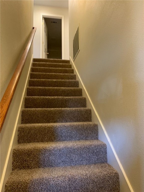 Riverwalk Farm Estate Ph I Bentonville - Residential Lease