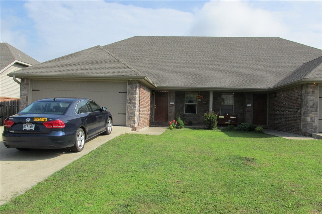 Riverwalk Farm Estate Ph I Bentonville - Residential Lease