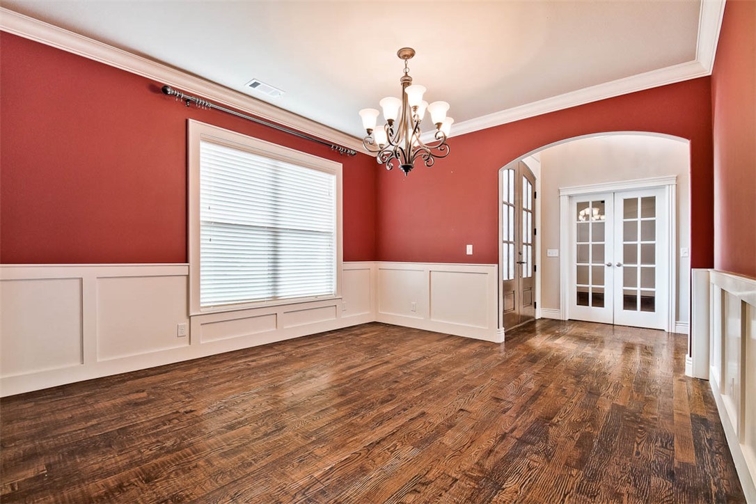 Oak Tree - Residential
