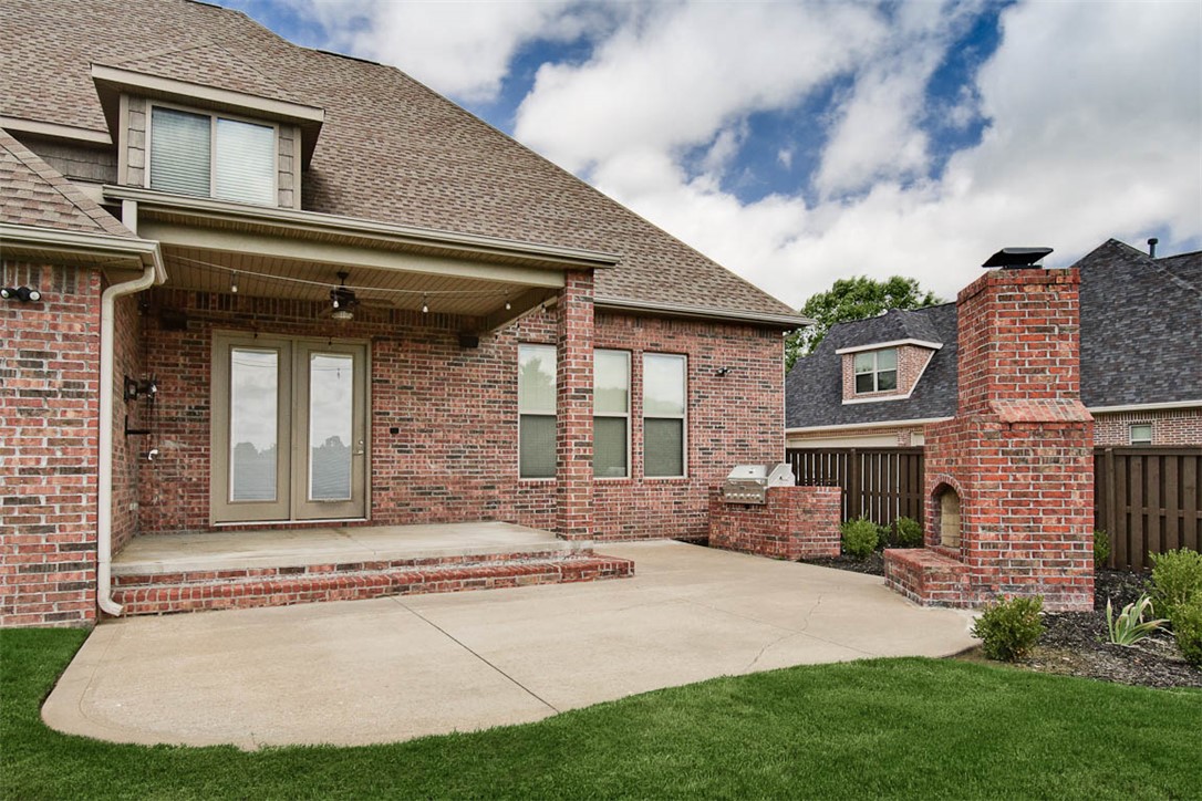 Oak Tree - Residential