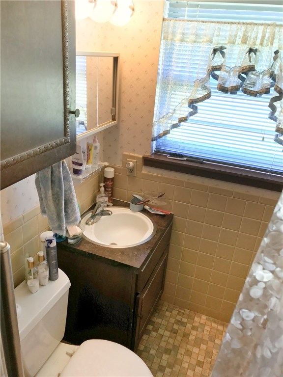 Rolling Oaks Sub Unit 3 Rogers - Residential