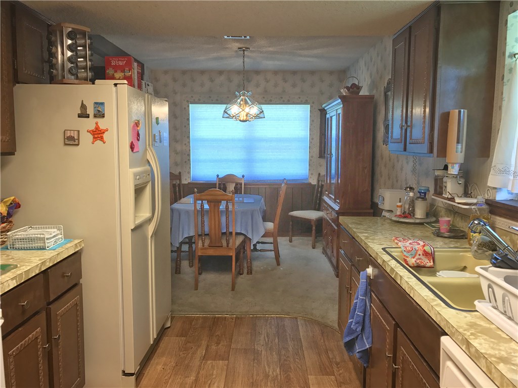 Rolling Oaks Sub Unit 3 Rogers - Residential