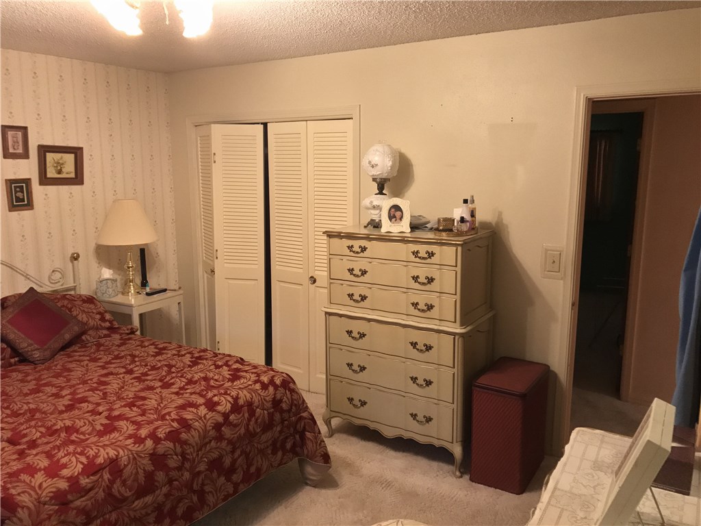Rolling Oaks Sub Unit 3 Rogers - Residential