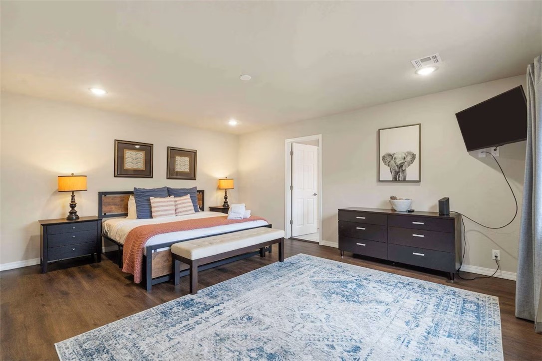 Little Flock - Residential