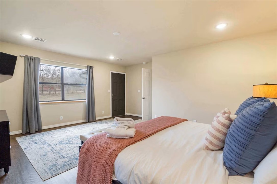 Little Flock - Residential