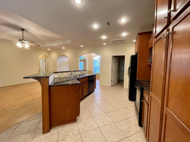 Crofton Manor Sub - Residential Lease