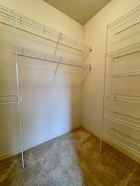 Crofton Manor Sub - Residential Lease