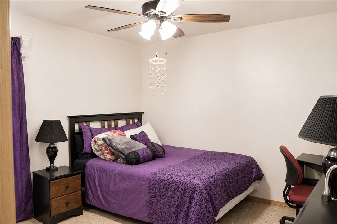 Chanel Court Add Siloam Spgs - Residential