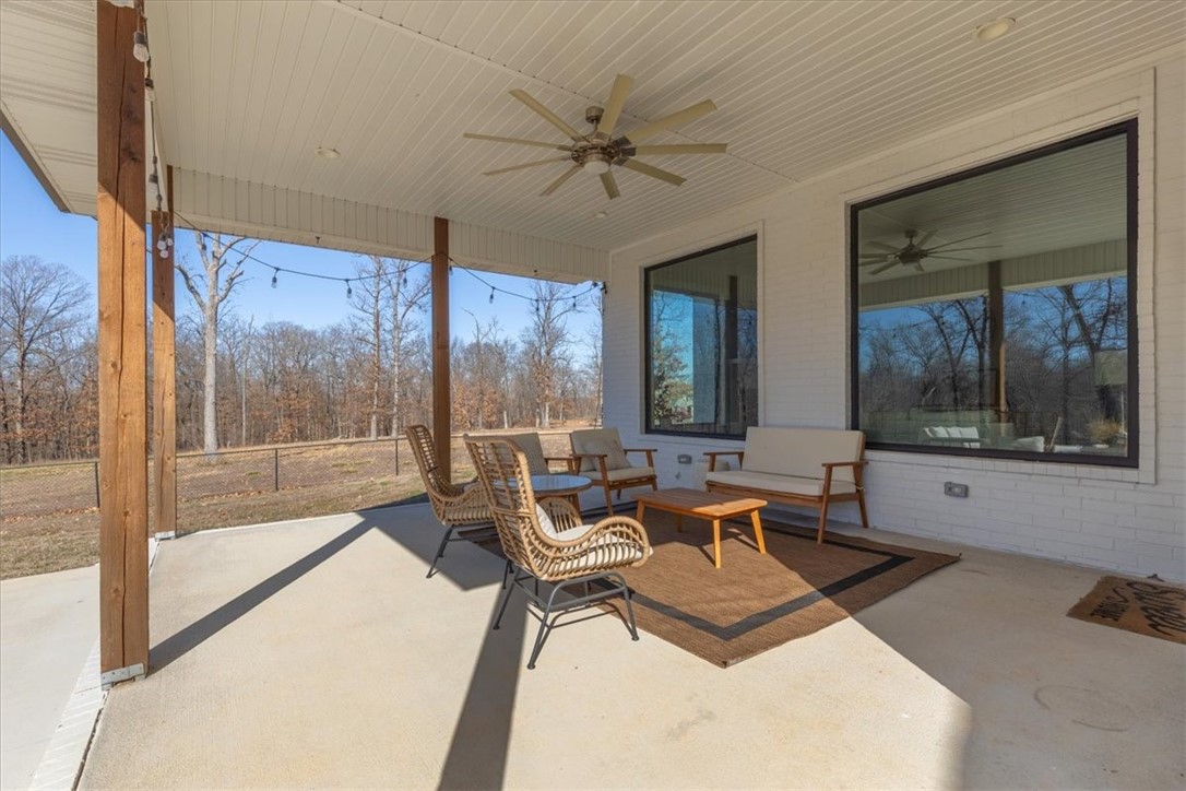 08-19-32-RURAL - Residential