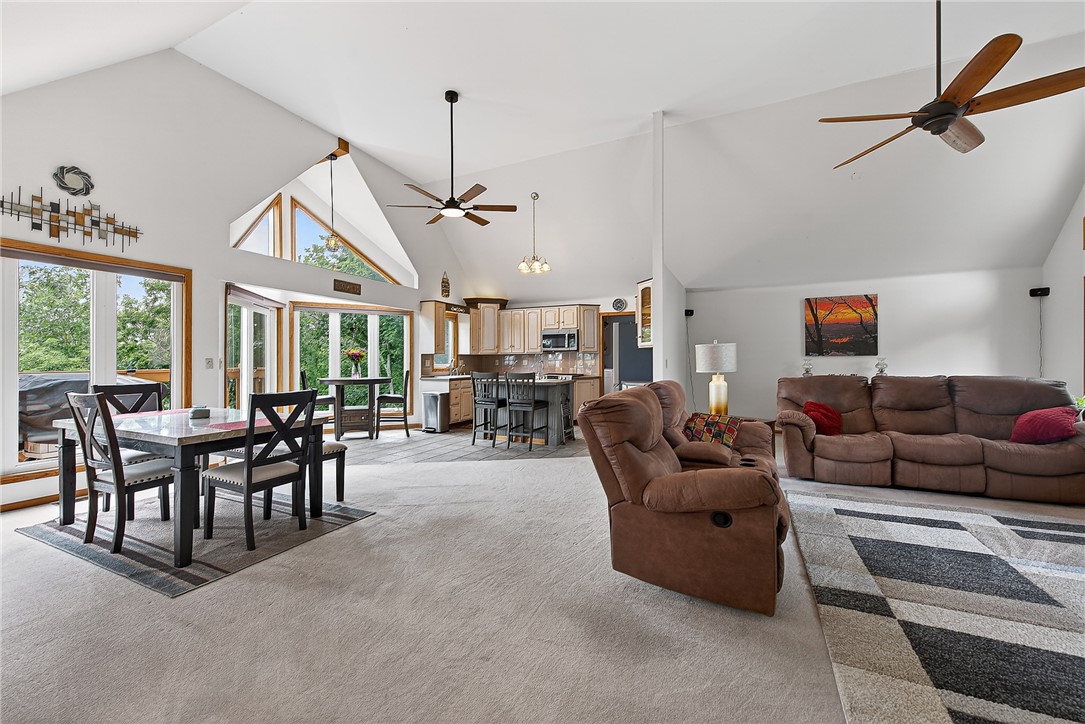 Unit 6 Holiday Island - Residential