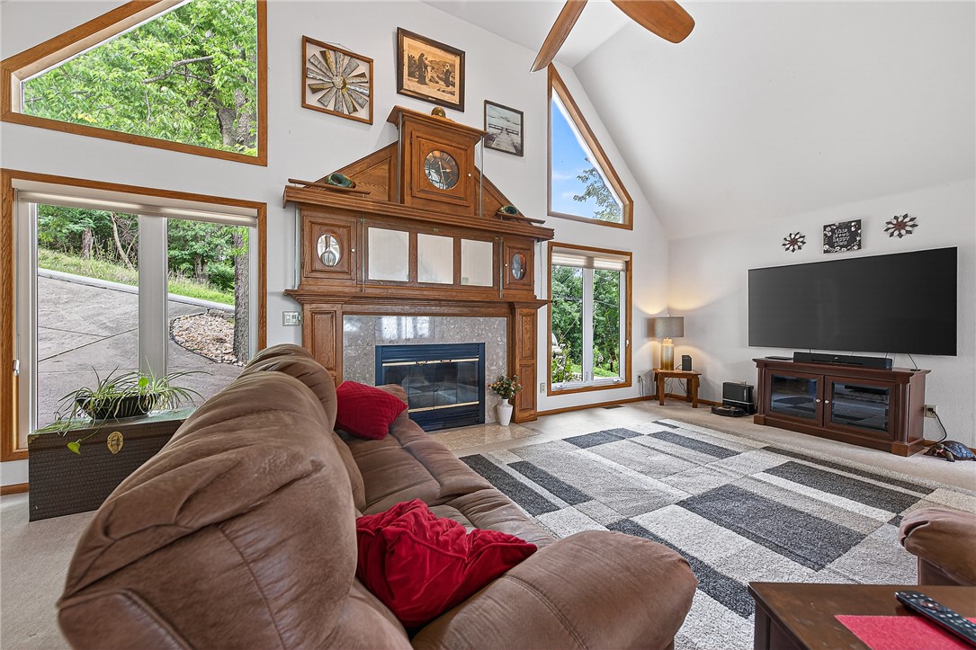 Unit 6 Holiday Island - Residential