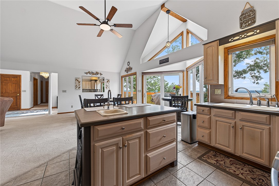 Unit 6 Holiday Island - Residential