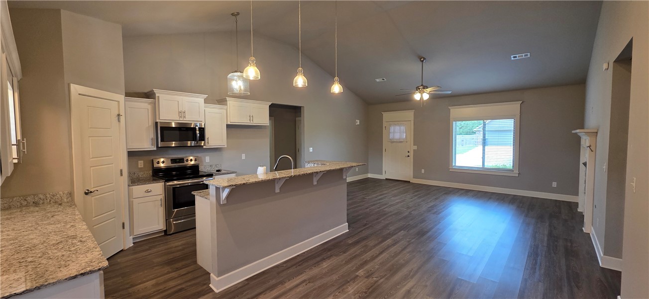 Belle Meade Sub Ph 4 - Residential Lease