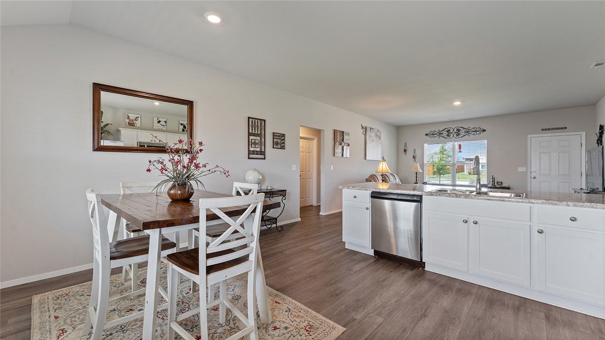 Walnut Hill Sub Ph Il Pea Ridge - Residential
