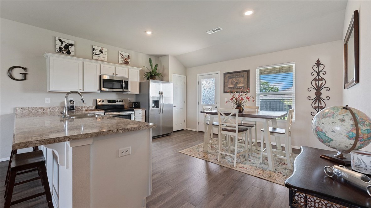 Walnut Hill Sub Ph Il Pea Ridge - Residential
